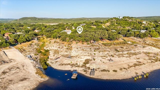 781 Lookout Dr, Lakehills, TX 78063