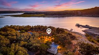 781 Lookout Dr, Lakehills, TX 78063