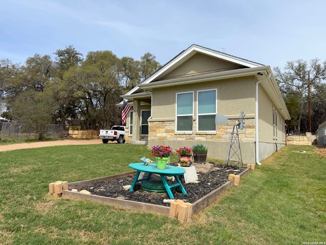 2872 Lakeview, Canyon Lake, TX 78133