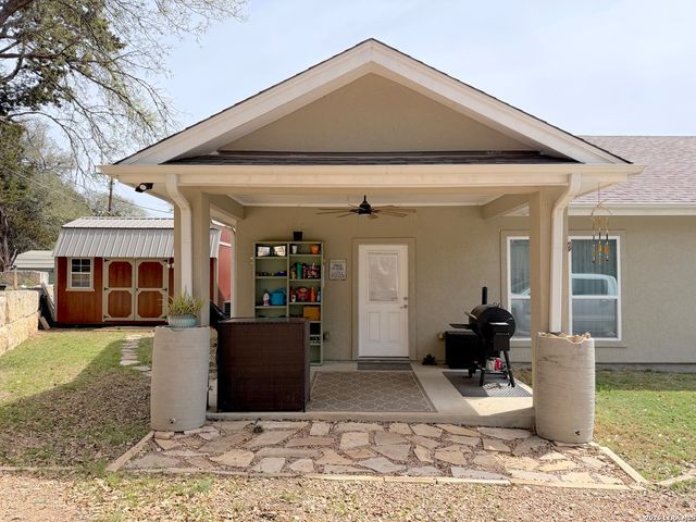 2872 Lakeview, Canyon Lake, TX 78133