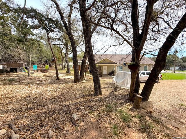 2872 Lakeview, Canyon Lake, TX 78133