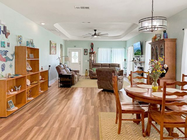 2872 Lakeview, Canyon Lake, TX 78133