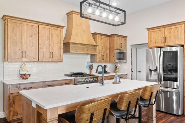 5961 S Doubletree Court, Springfield, MO 65810