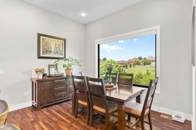 5961 S Doubletree Court, Springfield, MO 65810