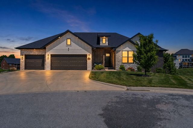 5961 S Doubletree Court, Springfield, MO 65810