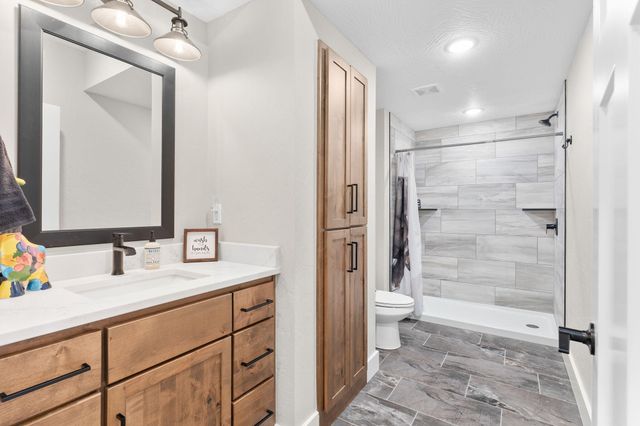 5961 S Doubletree Court, Springfield, MO 65810