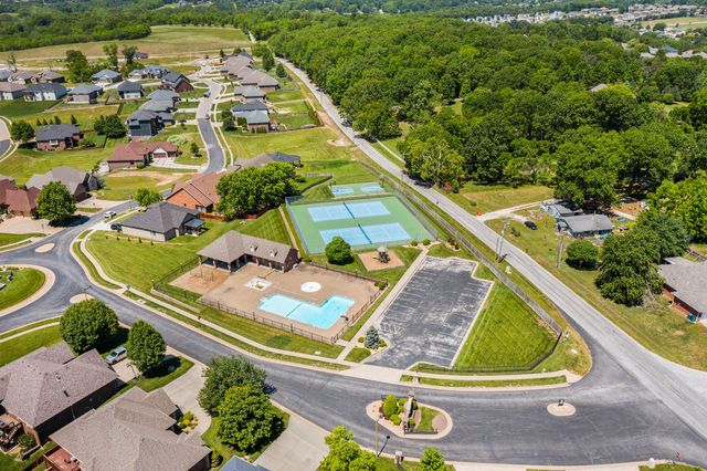 5961 S Doubletree Court, Springfield, MO 65810