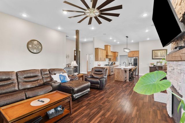 5961 S Doubletree Court, Springfield, MO 65810