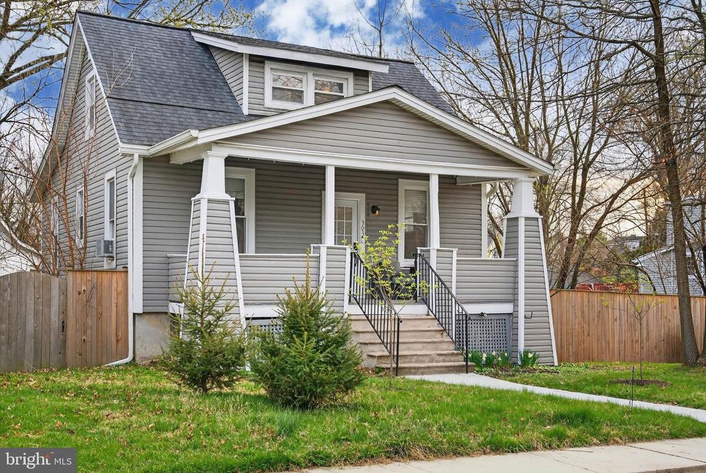 Image 1 of property listing at 303 E MELROSE AVE, Baltimore, MD 21212