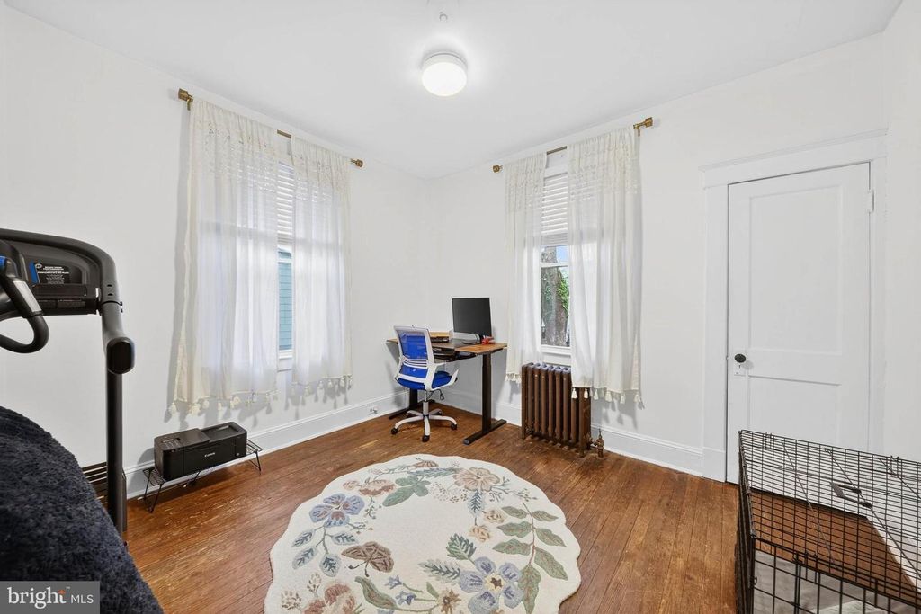 Image 15 of property listing at 303 E MELROSE AVE, Baltimore, MD 21212