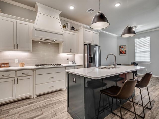 2608 Summit Crossing Parkway, Norman, OK 73071