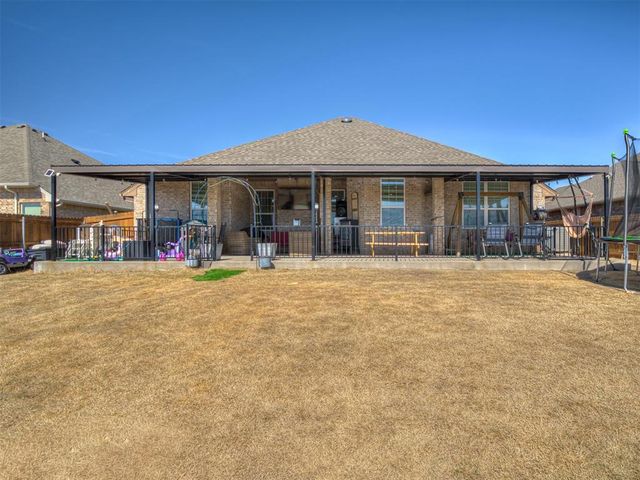 2608 Summit Crossing Parkway, Norman, OK 73071