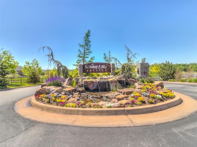2608 Summit Crossing Parkway, Norman, OK 73071