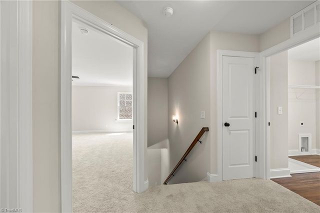 1920 Wild Rosewood Way, Winston-salem, NC 27103