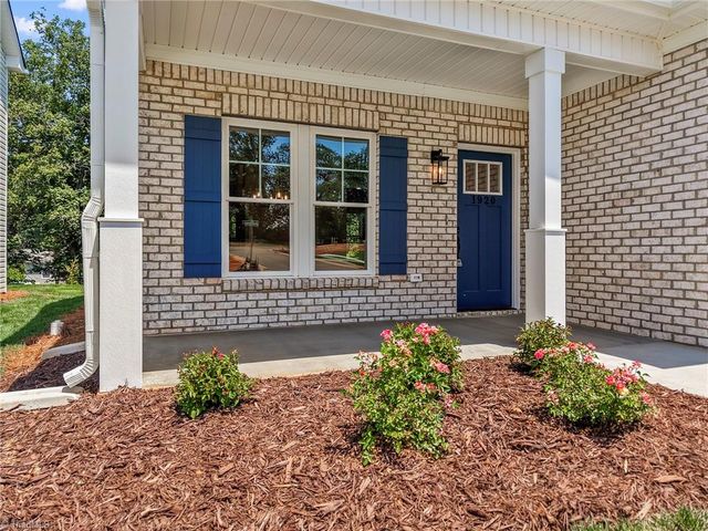 1920 Wild Rosewood Way, Winston-salem, NC 27103