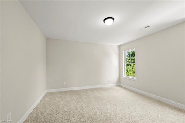 1920 Wild Rosewood Way, Winston-salem, NC 27103