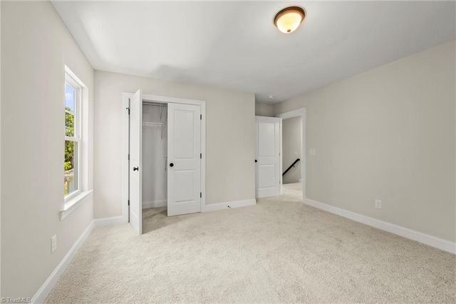 1920 Wild Rosewood Way, Winston-salem, NC 27103