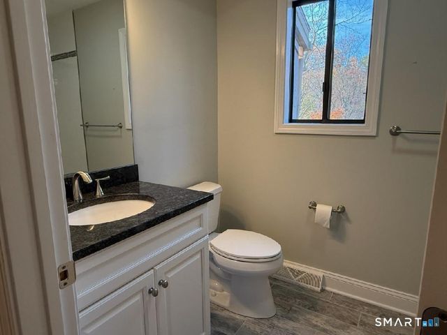 86 South Trail A, Stratford, CT 06614