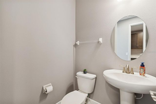 19328 EAGLE CREEK LANE, Tampa, FL 33647