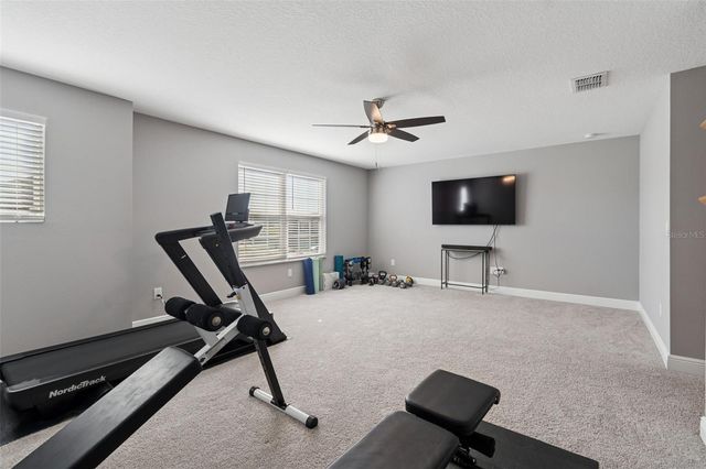 19328 EAGLE CREEK LANE, Tampa, FL 33647