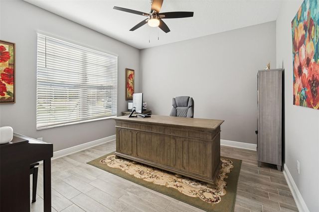 19328 EAGLE CREEK LANE, Tampa, FL 33647