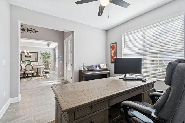 19328 EAGLE CREEK LANE, Tampa, FL 33647