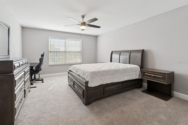 19328 EAGLE CREEK LANE, Tampa, FL 33647