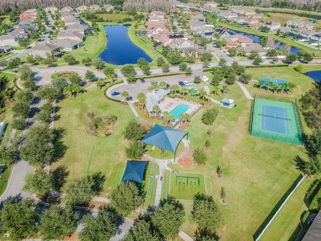 19328 EAGLE CREEK LANE, Tampa, FL 33647