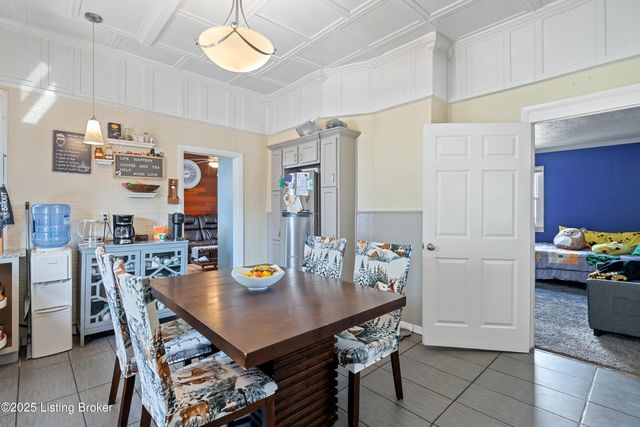 4905 S 5th St, Louisville, KY 40214