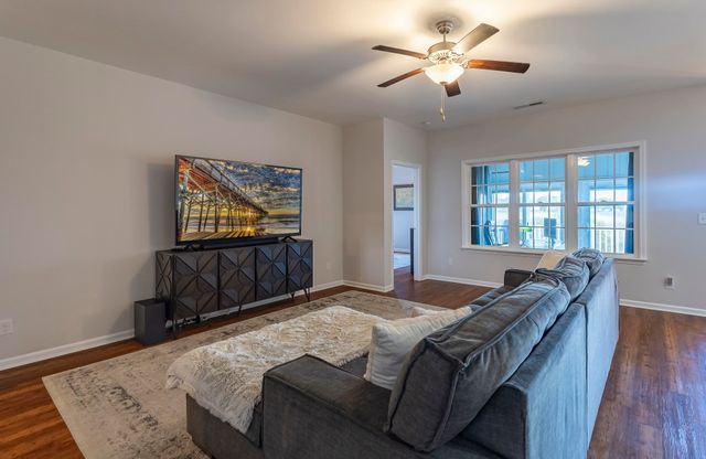 514 Antebellum Ln., Georgetown, SC 29440