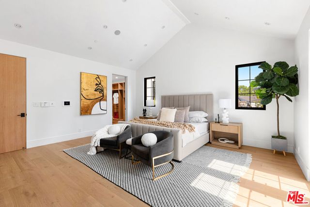 2565 Patricia Avenue, Los Angeles, CA 90064