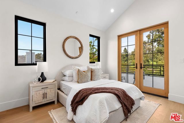 2565 Patricia Avenue, Los Angeles, CA 90064