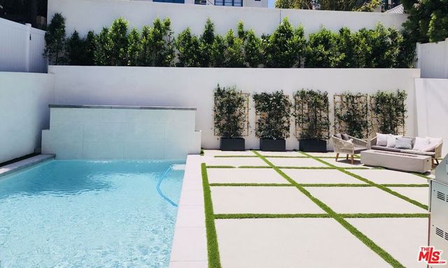 2565 Patricia Avenue, Los Angeles, CA 90064