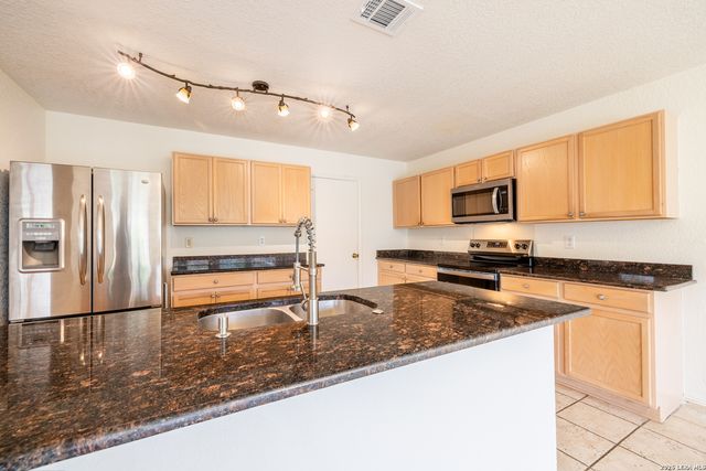 380 Scenic, New Braunfels, TX 78130