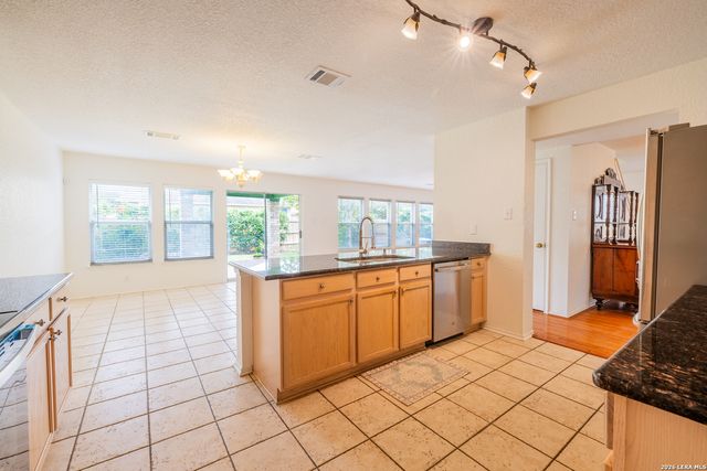 380 Scenic, New Braunfels, TX 78130