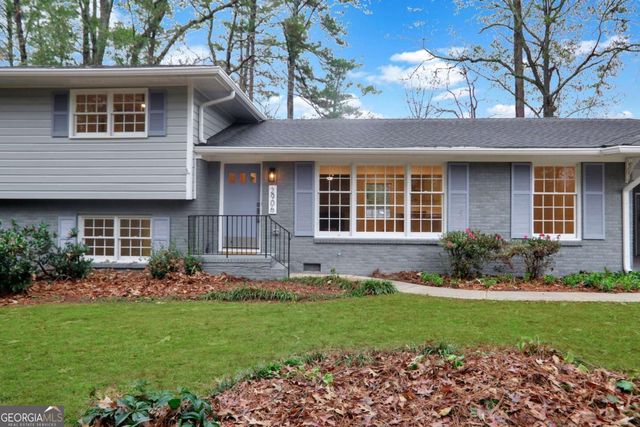 2906 Cartwright Drive, Decatur, GA 30033