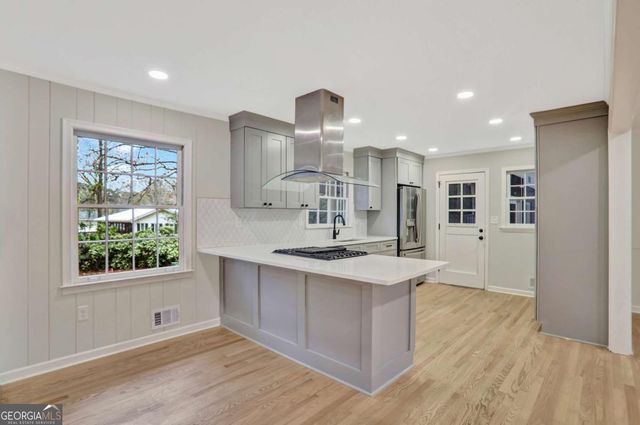 2906 Cartwright Drive, Decatur, GA 30033