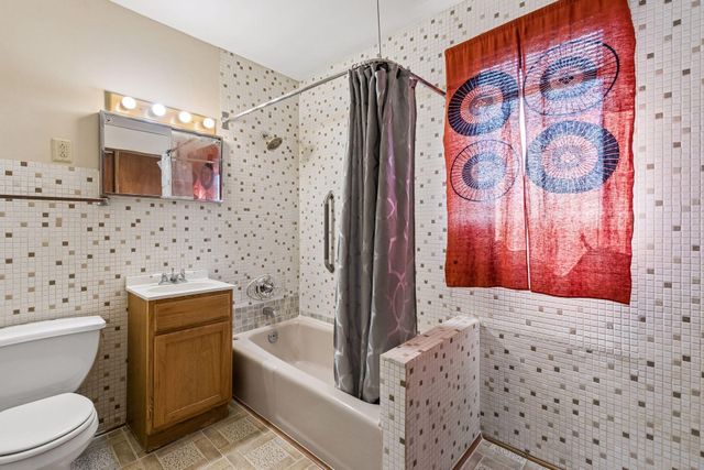 342 Front Avenue, Saint Paul, MN 55117