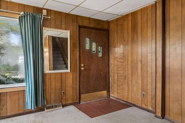 342 Front Avenue, Saint Paul, MN 55117