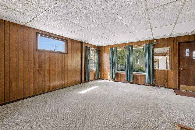 342 Front Avenue, Saint Paul, MN 55117