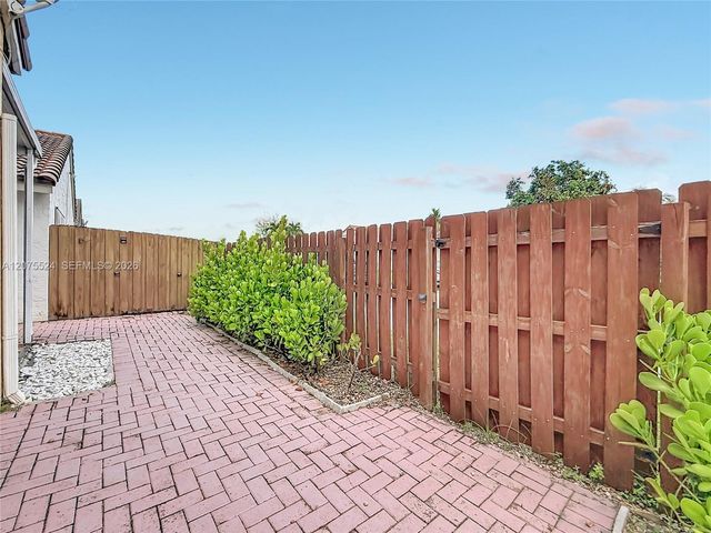 15071 S Waterford Drive 15071, Davie, FL 33331