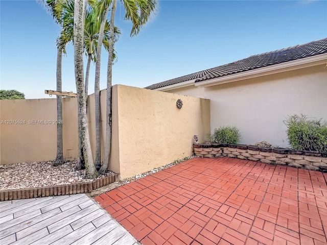 15071 S Waterford Drive 15071, Davie, FL 33331