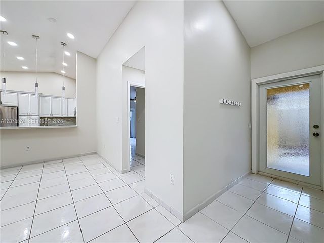 15071 S Waterford Drive 15071, Davie, FL 33331
