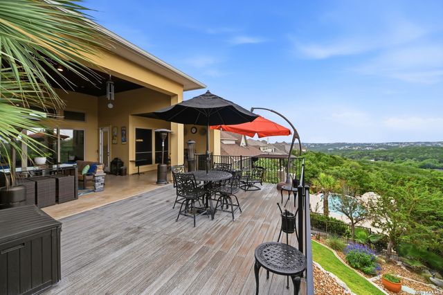 21335 Rembrandt Hl, San Antonio, TX 78256
