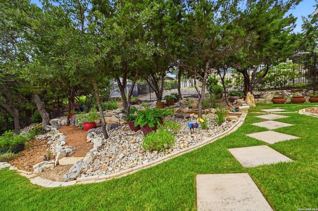 21335 Rembrandt Hl, San Antonio, TX 78256