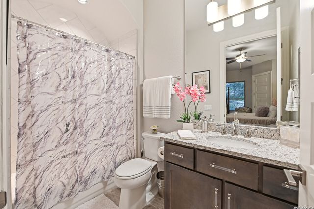 21335 Rembrandt Hl, San Antonio, TX 78256