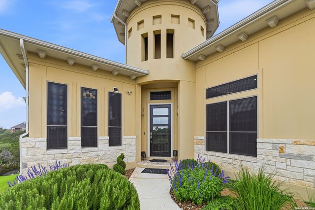 21335 Rembrandt Hl, San Antonio, TX 78256