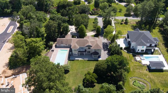 10805 GLEN RD, Potomac, MD 20854