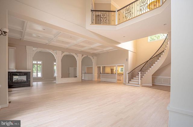 10805 GLEN RD, Potomac, MD 20854