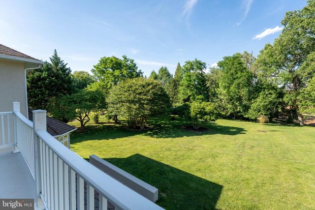 10805 GLEN RD, Potomac, MD 20854